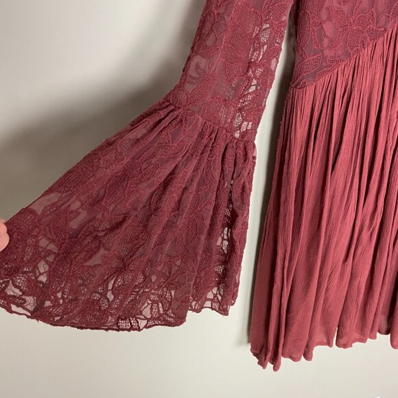 Free People Love From India Red Mini Dress Lace Boho Slip Womens Small Fairy - Picture 2 of 8
